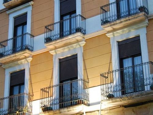 Alexandra Benstarhotelgroup