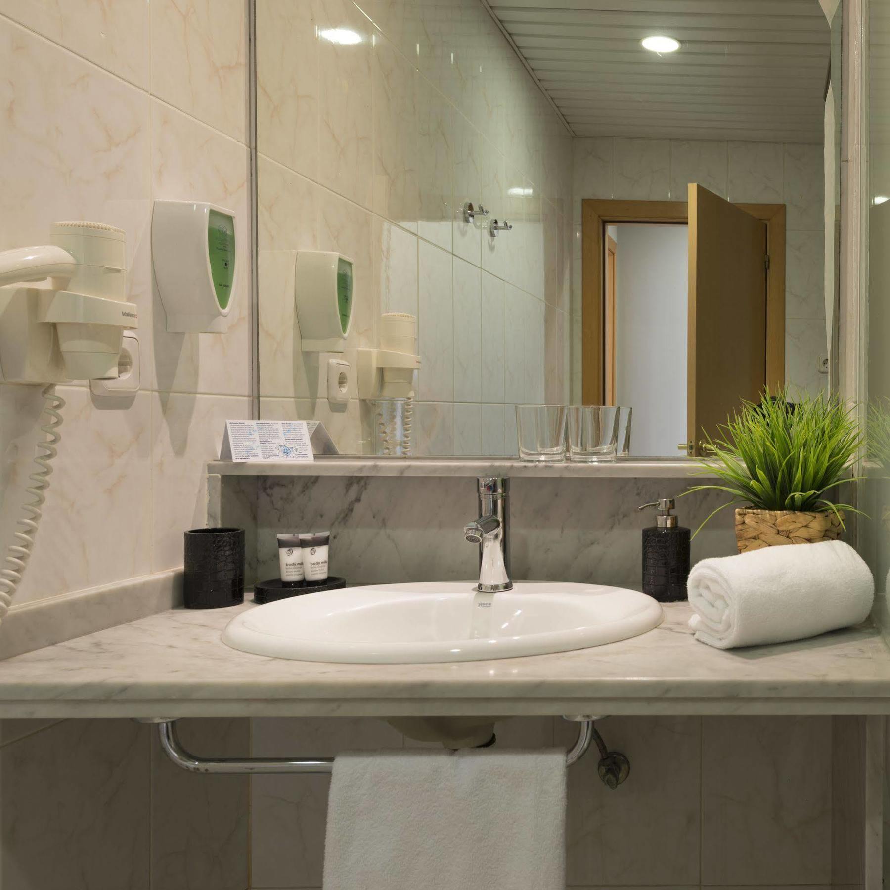 Hotel Alexandra Benstarhotelgroup